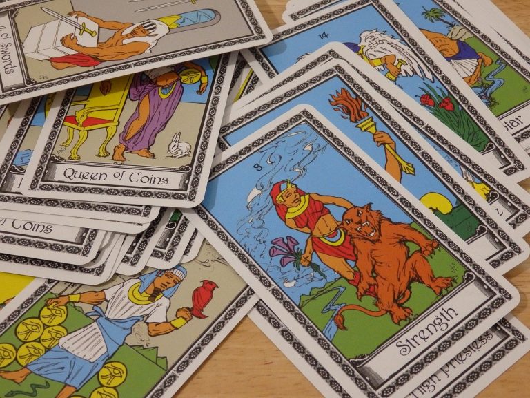 a bunch of cards that are sitting on a table.
